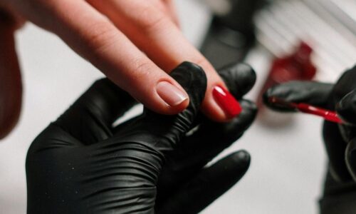 Diploma in CUCCIO International Nail Technology